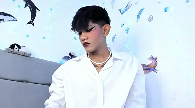 andrew uwu  online show from 11, 12, 2024