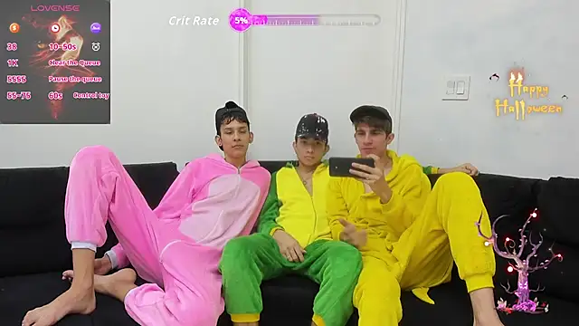 StrawwBoys online show from 17, 10, 2025