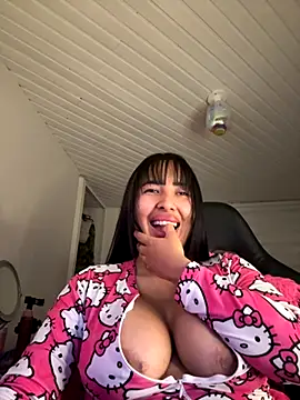 Snapshot of Anily_Lovely chatting on 1, 10, 2025 Anily Lovely online show from 1, 10, 2025