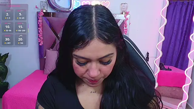 Snapshot of kendra_tay chatting on 5, 11, 2025 kendra tay online show from 5, 11, 2025