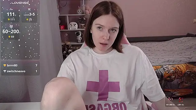 CassieJuice69 online show from 24, 11, 2025