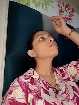 Aleena Rai online show from 13, 9, 2025