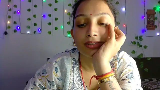 Aleena Rai online show from 18, 10, 2025