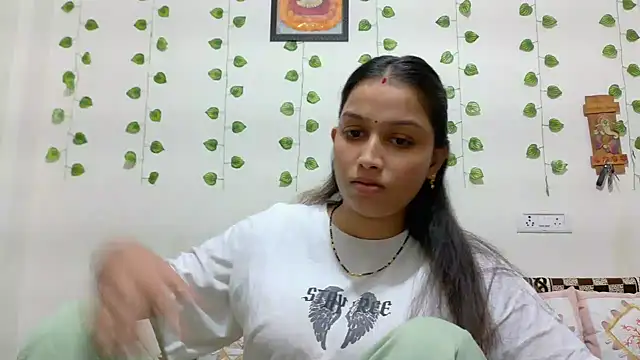 Aleena Rai online show from 14, 11, 2025