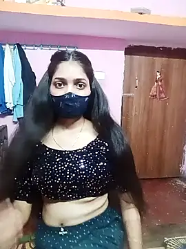 Cute-Simmi online show from 11, 12, 2024