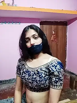 Cute-Simmi online show from 31, 12, 2024