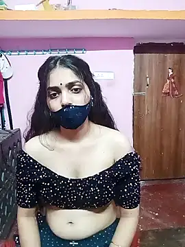 Cute-Simmi online show from 1, 1, 2025