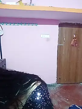 Cute-Simmi online show from 3, 1, 2025