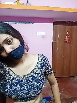 Cute-Simmi online show from 10, 1, 2025