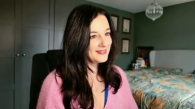 flatwhite0 online show from 26, 2, 2026