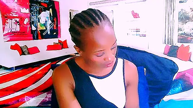 EbonyCreamy69 online show from 10, 1, 2025