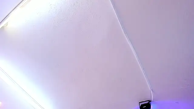 Snapshot of Amy_Kiitty_ chatting on 23, 11, 2025 Amy Kiitty online show from 23, 11, 2025