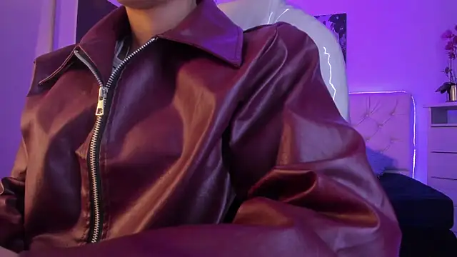 Snapshot of Amy_Kiitty_ chatting on 13, 2, 2026 Amy Kiitty online show from 13, 2, 2026