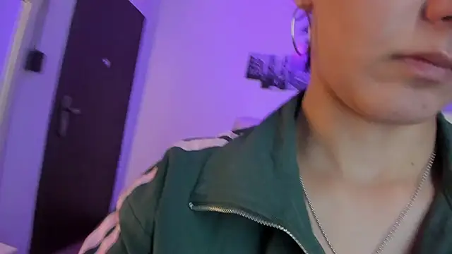 Snapshot of Amy_Kiitty_ chatting on 10, 3, 2026 Amy Kiitty online show from 10, 3, 2026