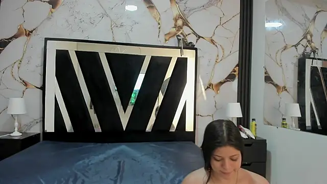 KarinaSimonz online show from 11, 10, 2025