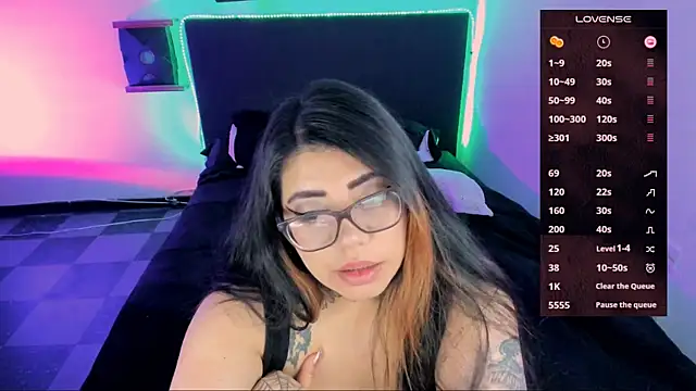 devilfoxtwo online show from 14, 12, 2024