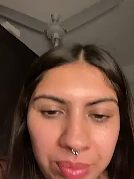 Snapshot of Argentiiniita chatting on 7, 10, 2025 Argentiiniita online show from 7, 10, 2025