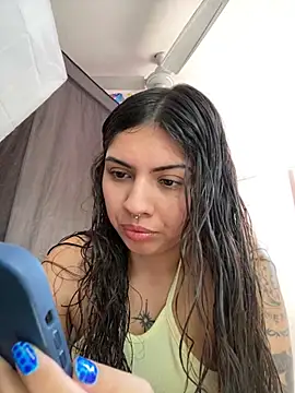 Snapshot of Argentiiniita chatting on 1, 11, 2025 Argentiiniita online show from 1, 11, 2025