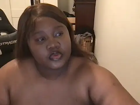 Snapshot of explosivekitty69 chatting on 23, 9, 2025 explosivekitty69 online show from 23, 9, 2025