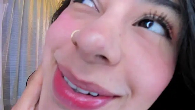 GabyButtler1 online show from 15, 1, 2025