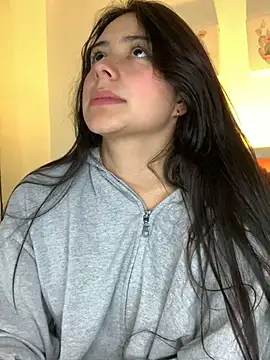 GabyButtler1 online show from 28, 2, 2025