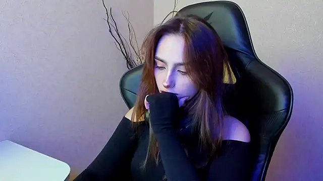 Snapshot of SilverDream chatting on 9, 1, 2025 SilverDream online show from 9, 1, 2025