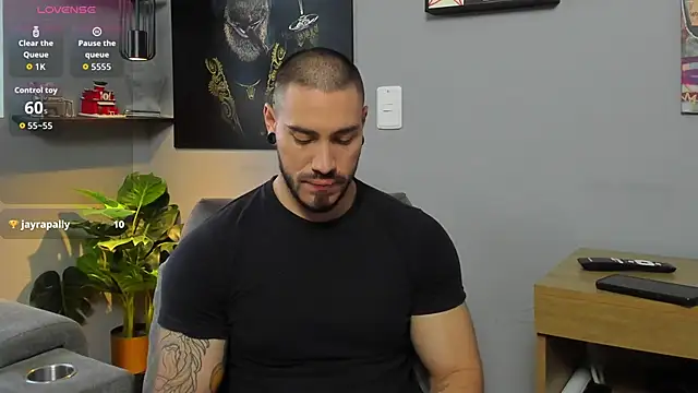 Snapshot of Giorgio-Leone chatting on 17, 12, 2025 Giorgio-Leone online show from 17, 12, 2025