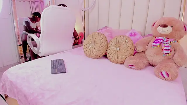 evangelin ts online show from 22, 10, 2025