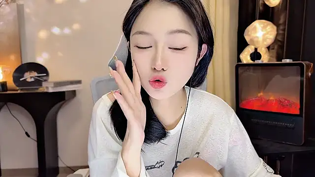 xiaodaibabyy online show from 13, 2, 2025