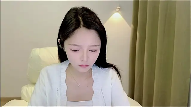 xiaodaibabyy online show from 15, 11, 2025