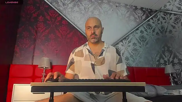 Gabriel Harmant online show from 4, 12, 2024