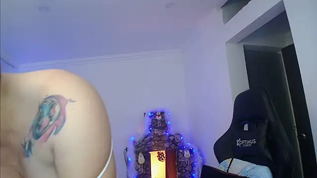 Snapshot of Madame_Shein_ chatting on 5, 1, 2025 Madame Shein online show from 5, 1, 2025