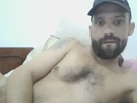 Snapshot of ubermaluco1 chatting on 2, 2, 2025 ubermaluco1 online show from 2, 2, 2025