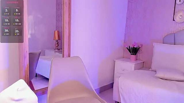 Paige smith online show from 13, 1, 2025