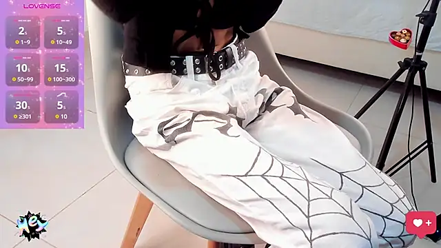 Paige smith online show from 20, 1, 2025