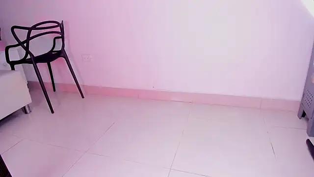 Paige smith online show from 8, 3, 2025