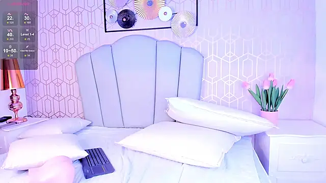 Paige smith online show from 19, 3, 2025