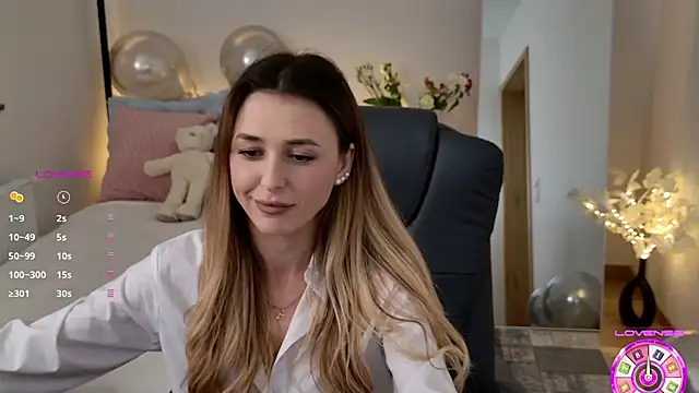 Sophie Enzo online show from 20, 3, 2025