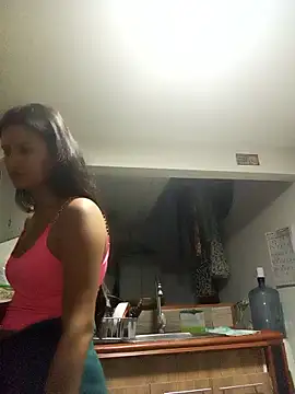 Emma Payton online show from 27, 10, 2025