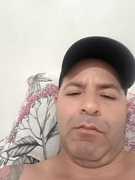 Snapshot of Marciogrei chatting on 14, 11, 2025 Marciogrei online show from 14, 11, 2025