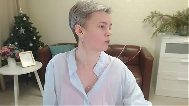 Snapshot of Cutie_Erikaa1 chatting on 22, 12, 2024 Cutie Erikaa1 online show from 22, 12, 2024