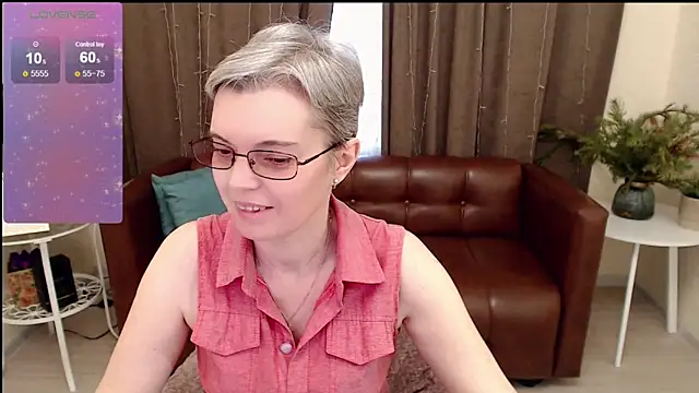 Snapshot of Cutie_Erikaa1 chatting on 16, 1, 2025 Cutie Erikaa1 online show from 16, 1, 2025