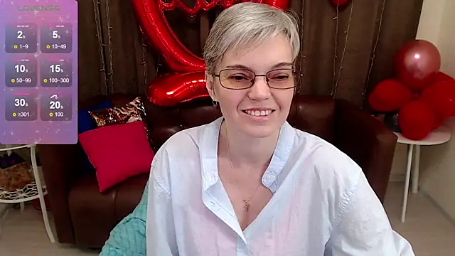 Snapshot of Cutie_Erikaa1 chatting on 13, 2, 2025 Cutie Erikaa1 online show from 13, 2, 2025