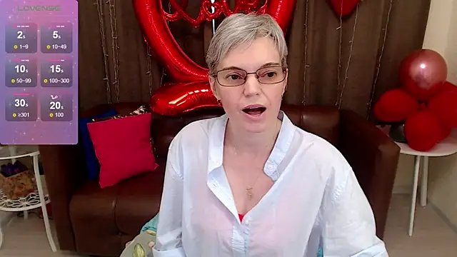 Snapshot of Cutie_Erikaa1 chatting on 13, 2, 2025 Cutie Erikaa1 online show from 13, 2, 2025
