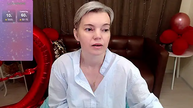 Snapshot of Cutie_Erikaa1 chatting on 14, 2, 2025 Cutie Erikaa1 online show from 14, 2, 2025
