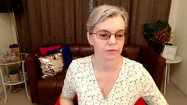 Snapshot of Cutie_Erikaa1 chatting on 14, 3, 2025 Cutie Erikaa1 online show from 14, 3, 2025