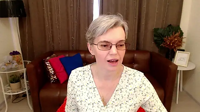 Snapshot of Cutie_Erikaa1 chatting on 15, 3, 2025 Cutie Erikaa1 online show from 15, 3, 2025