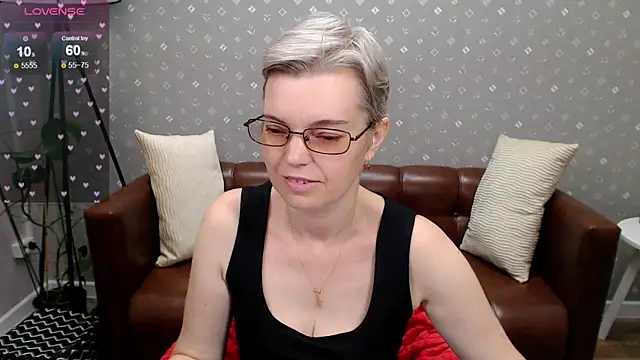 Cutie Erikaa1 online show from 11, 10, 2025