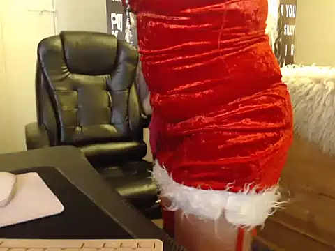 BettyDavisX online show from 20, 12, 2024