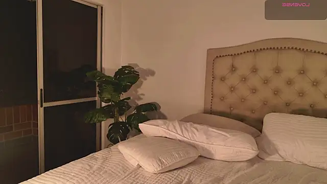 Scarlett grand online show from 7, 10, 2025